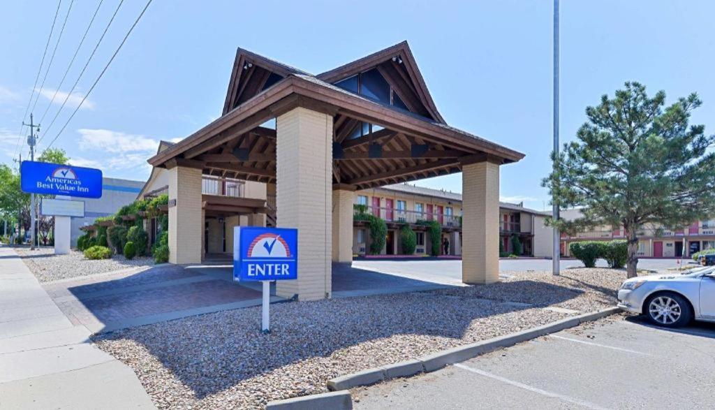 Days Inn By Wyndham Albuquerque Northeast Kültér fotó